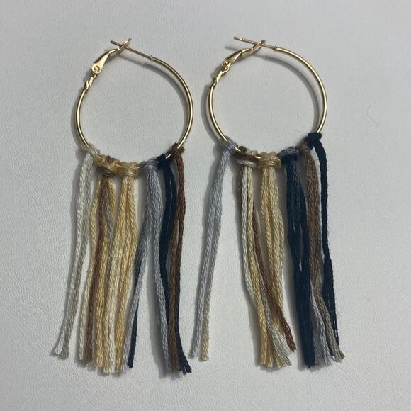 Boho Fringe Hoop Earrings Gold Neutral Colors - Picture 3 of 5